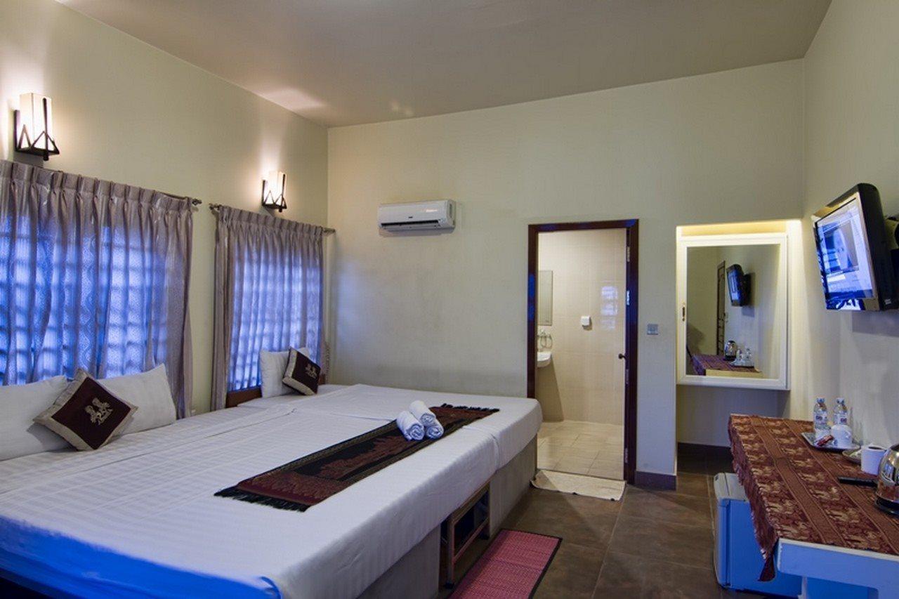 G Eleven Hotel Phnom Penh Ngoại thất bức ảnh