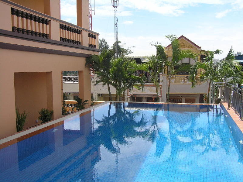 G Eleven Hotel Phnom Penh Ngoại thất bức ảnh