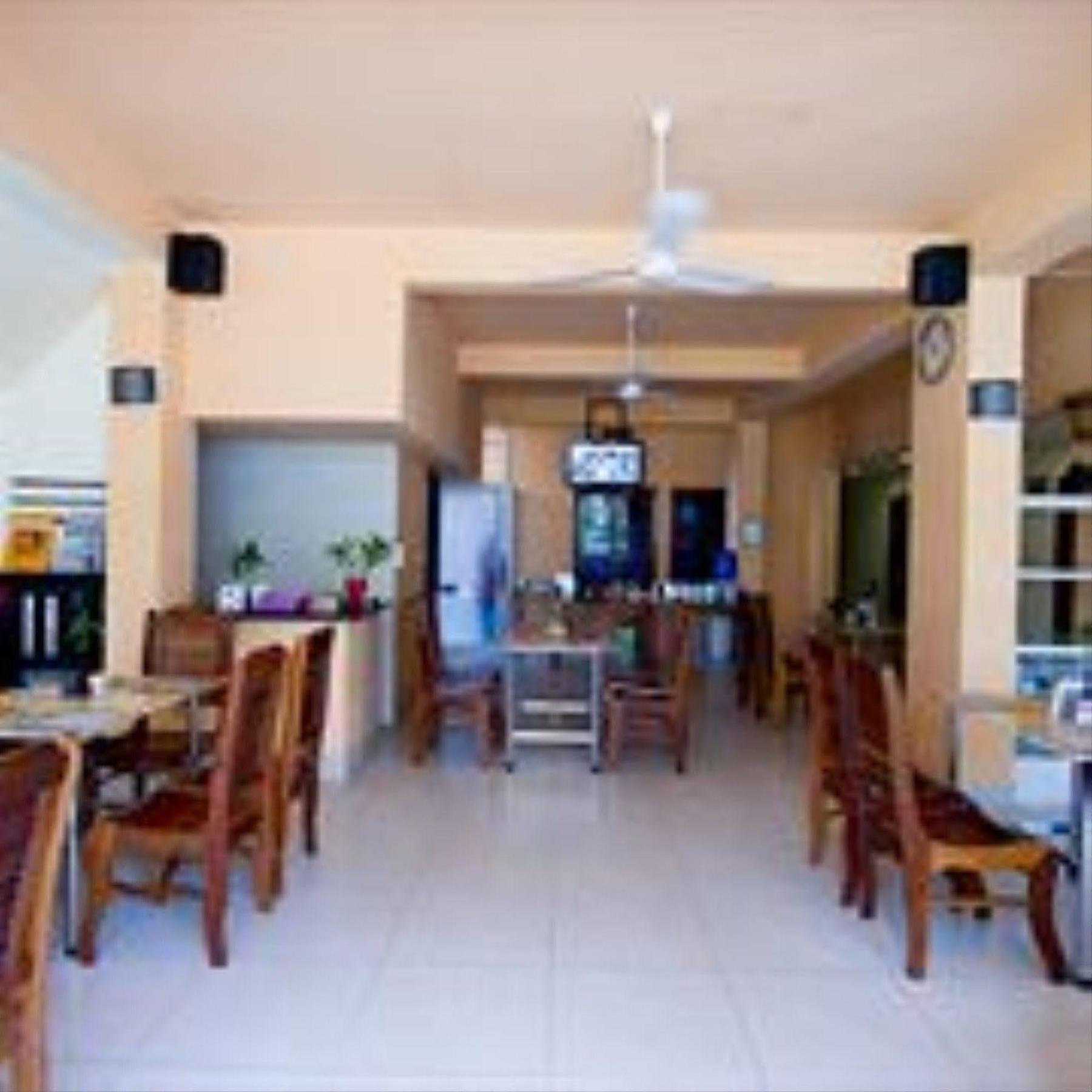 G Eleven Hotel Phnom Penh Ngoại thất bức ảnh