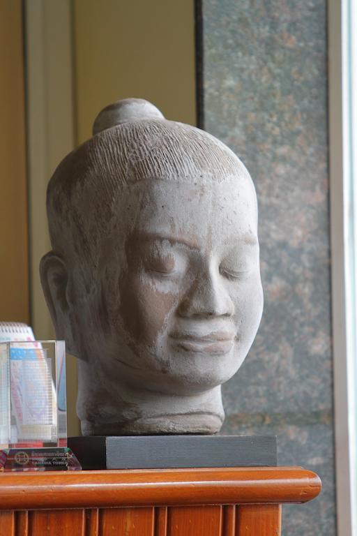 G Eleven Hotel Phnom Penh Ngoại thất bức ảnh