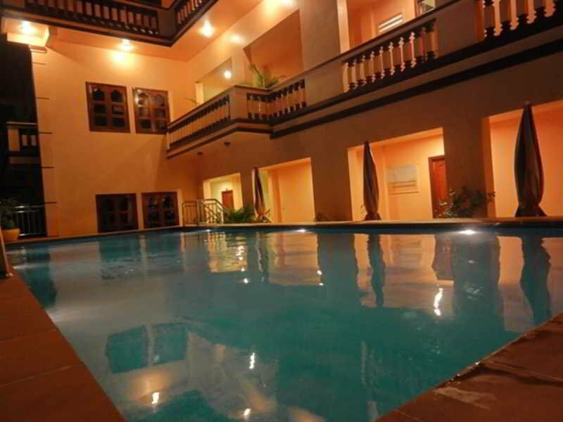 G Eleven Hotel Phnom Penh Ngoại thất bức ảnh